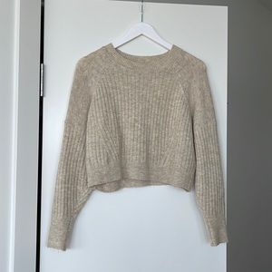 Beige crop knit sweater